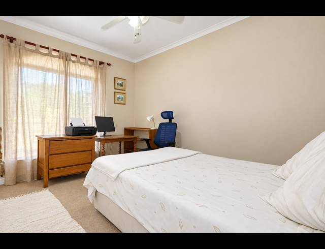 2 BEDROOM TOWNHOUSE FOR SALE IN WATERFALL